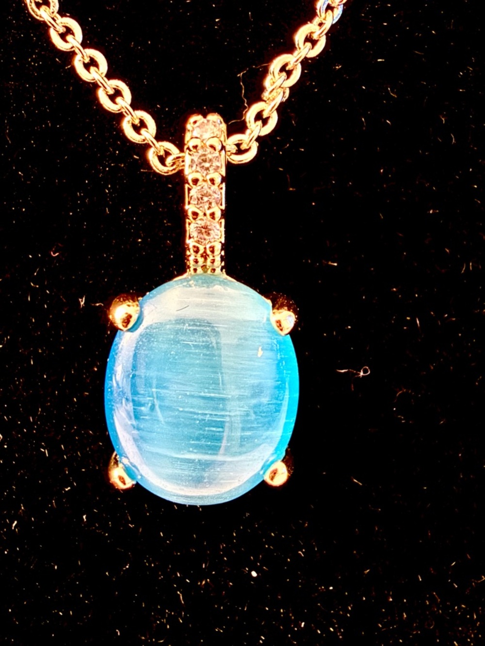 ๐ 14k Gold Plated Chain Necklace with Blue Oval Pendant 16โ+2โext. - Picture 2 of 6